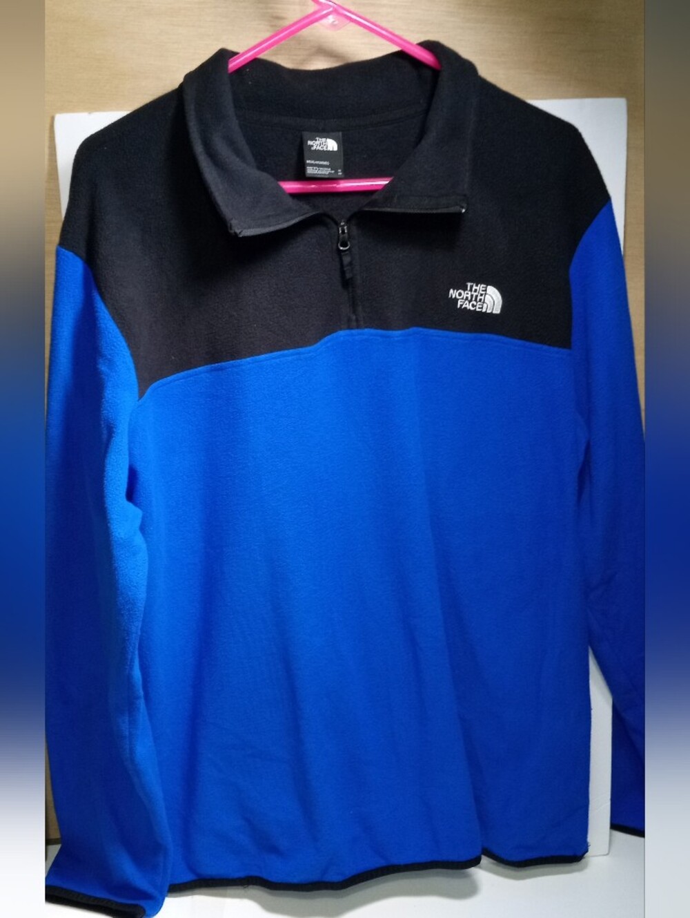 The North Face Men's Xl Blue/Black Colorblock Fleece 1/4 Zip Mock Neck